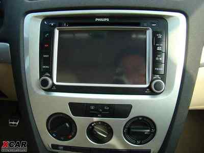 試裝飛利浦車載導航CID3681/93作業