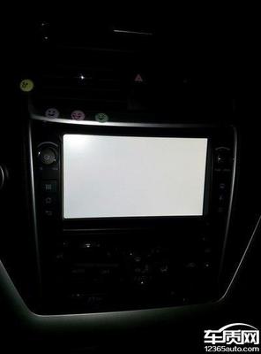 吉利帝豪車載導航常見故障解析 死機、黑屏和白屏原因與解決方案